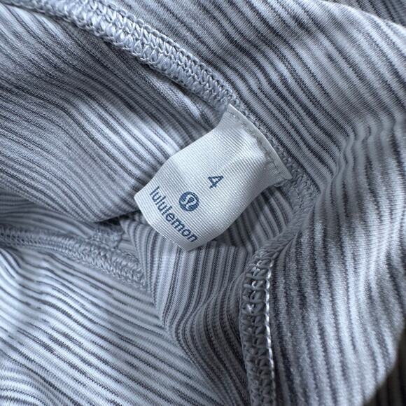 Lululemon Speed Up Crop 21" Wee Are From Space Nimbus Battleship Sz 4 EUC - Picture 7 of 10